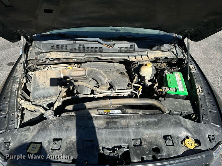 image for item JE9316 2013 Dodge Ram 1500 Crew Cab pickup truck
