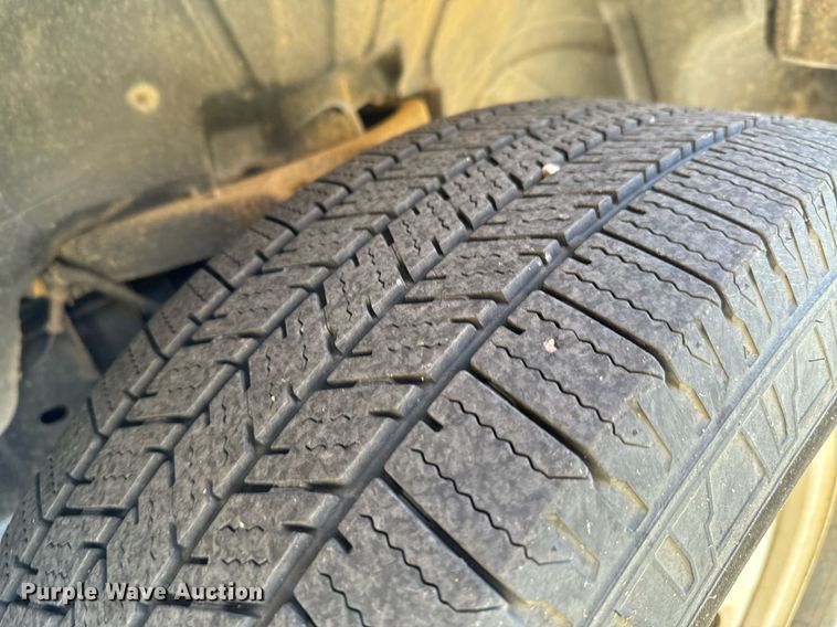 image for item JE9316 2013 Dodge Ram 1500 Crew Cab pickup truck