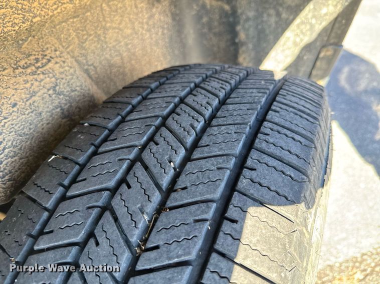 image for item JE9316 2013 Dodge Ram 1500 Crew Cab pickup truck