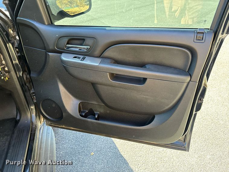 image for item JE9318 2013 Chevrolet Tahoe  SUV