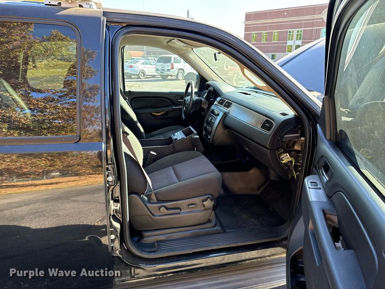 image for item JE9318 2013 Chevrolet Tahoe  SUV