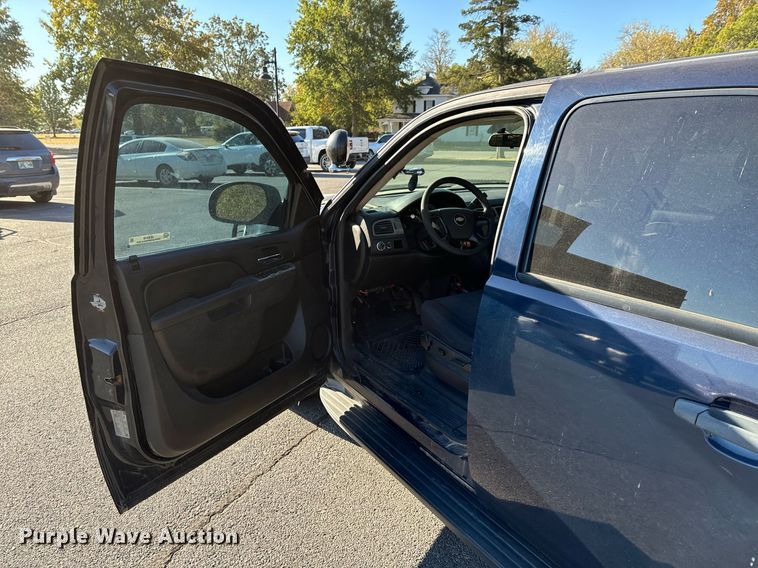 image for item JE9319 2012 Chevrolet Tahoe Police SUV