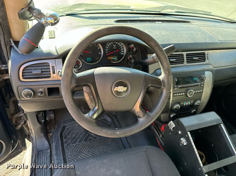 image for item JE9319 2012 Chevrolet Tahoe Police SUV