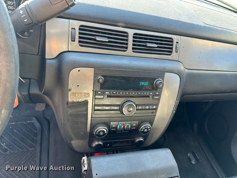 image for item JE9319 2012 Chevrolet Tahoe Police SUV