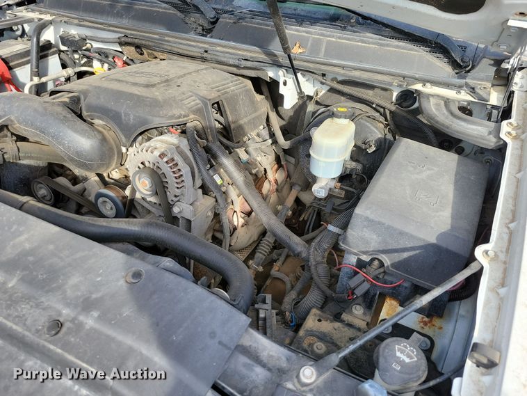 2007 Chevrolet Tahoe SUV in Rapid City, SD Item JH9920 for sale Purple Wave