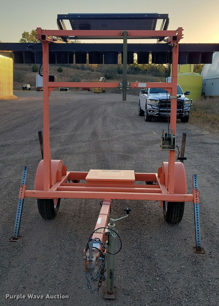 image for item JH9929 2010 Wanco WTSP arrow board trailer