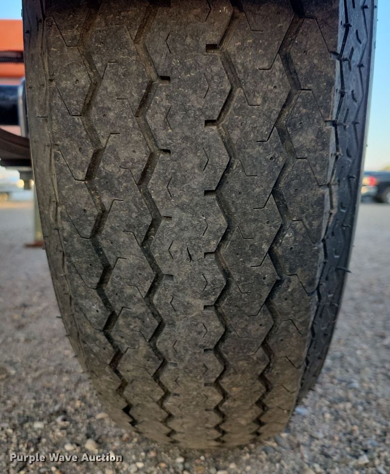 image for item JH9929 2010 Wanco WTSP arrow board trailer