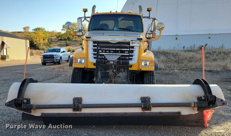 image for item JH9930 2007 Sterling L-Line dump truck