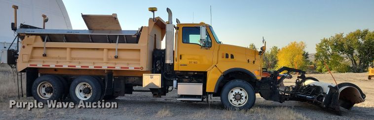 image for item JH9930 2007 Sterling L-Line dump truck