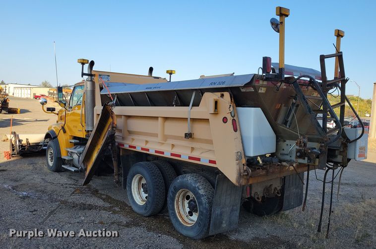 image for item JH9930 2007 Sterling L-Line dump truck