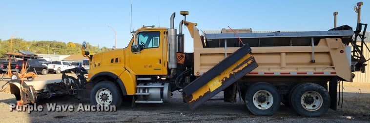 image for item JH9930 2007 Sterling L-Line dump truck