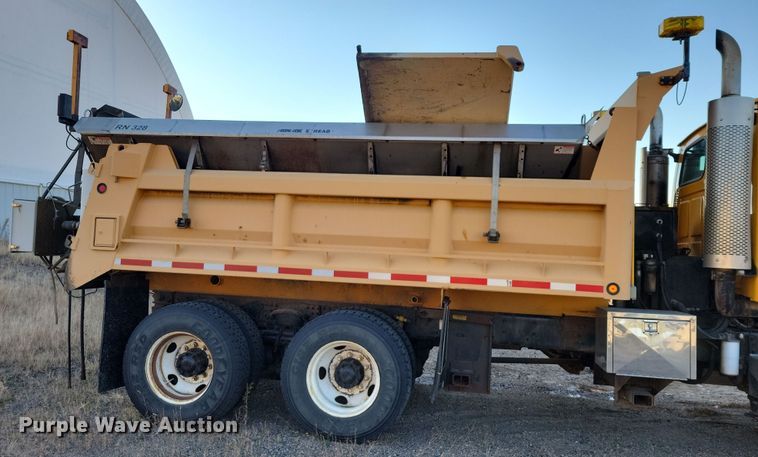 image for item JH9930 2007 Sterling L-Line dump truck