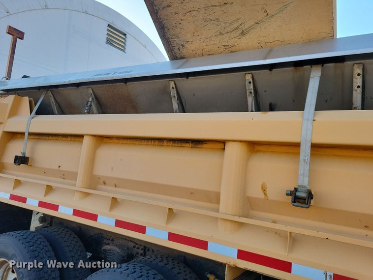 image for item JH9930 2007 Sterling L-Line dump truck