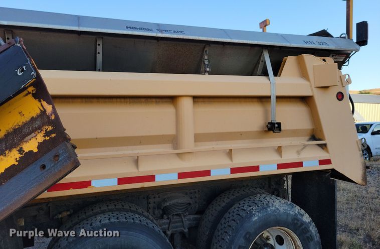 image for item JH9930 2007 Sterling L-Line dump truck