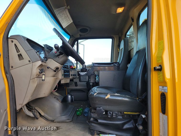 image for item JH9930 2007 Sterling L-Line dump truck