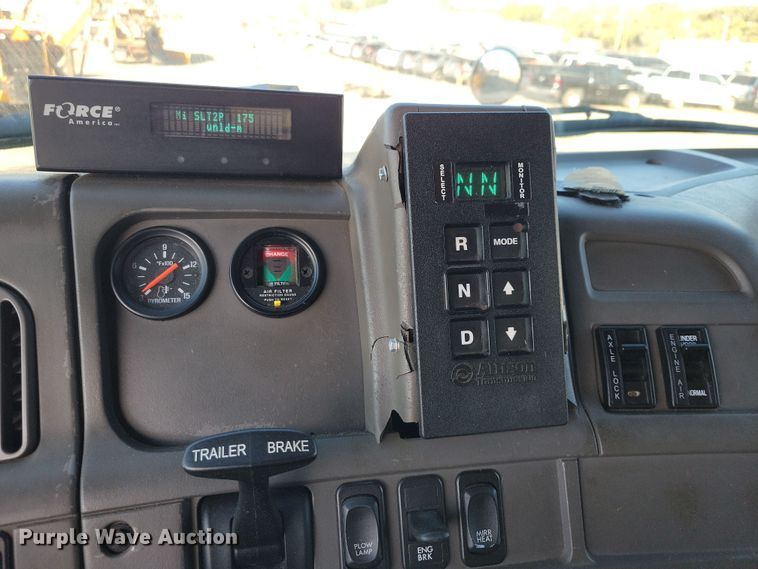 image for item JH9930 2007 Sterling L-Line dump truck