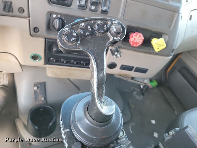 image for item JH9930 2007 Sterling L-Line dump truck