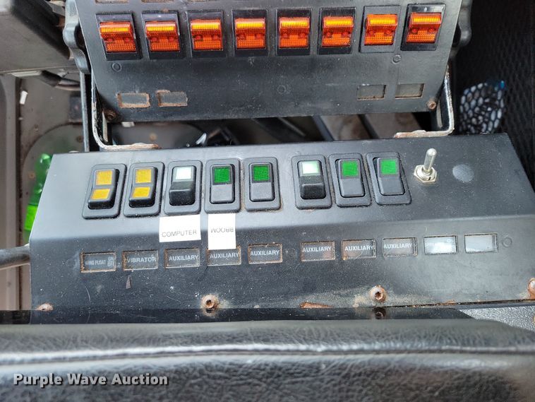 image for item JH9930 2007 Sterling L-Line dump truck