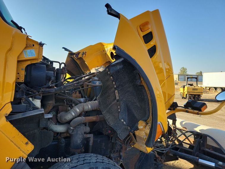 image for item JH9930 2007 Sterling L-Line dump truck