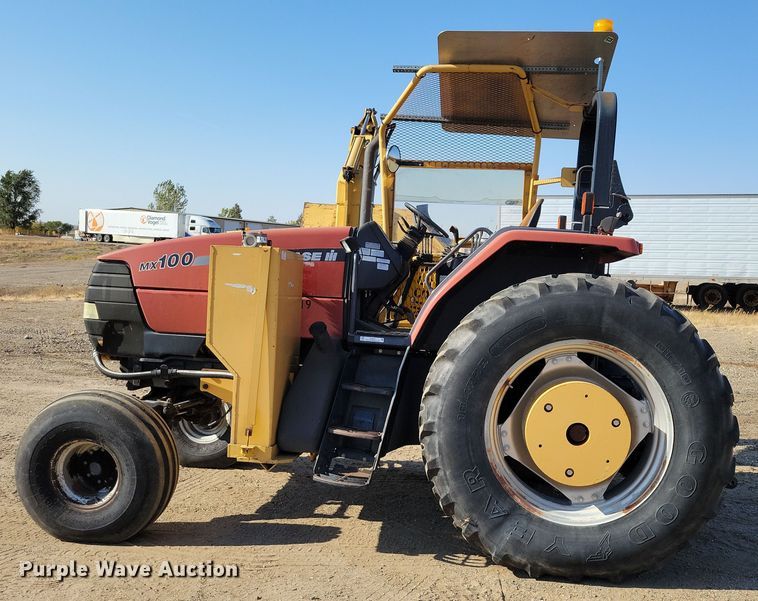 image for item JH9931 2001 Case IH MX100 tractor