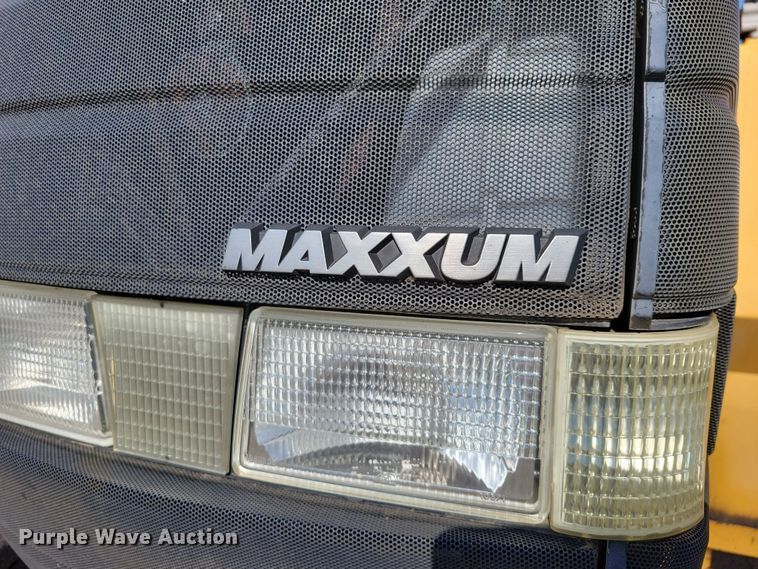 image for item JH9931 2001 Case IH MX100 tractor