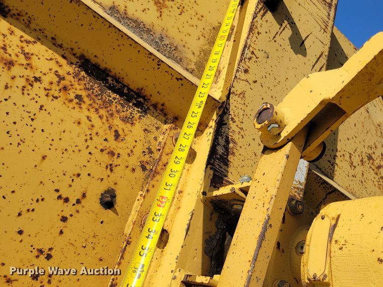 image for item JH9931 2001 Case IH MX100 tractor