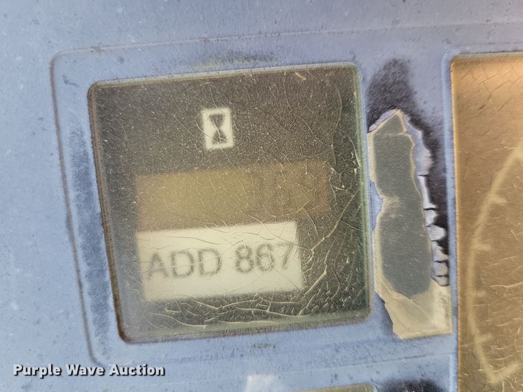 image for item JH9931 2001 Case IH MX100 tractor