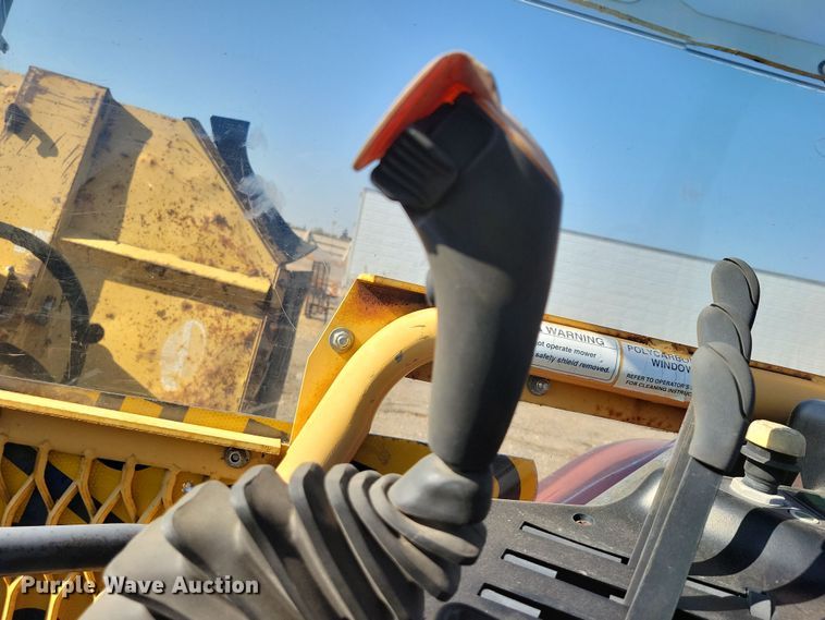 image for item JH9931 2001 Case IH MX100 tractor