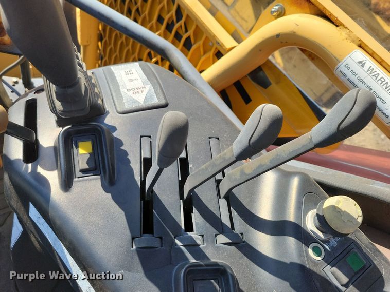 image for item JH9931 2001 Case IH MX100 tractor