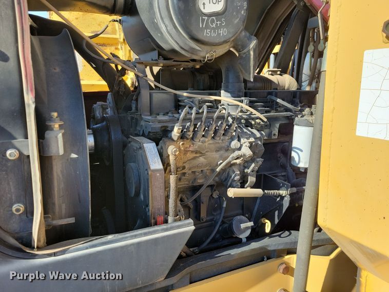 image for item JH9931 2001 Case IH MX100 tractor