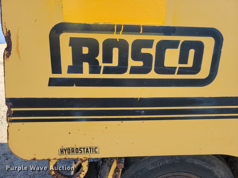 image for item JH9935 1999 Rosco Tru-Pac 915 pneumatic roller