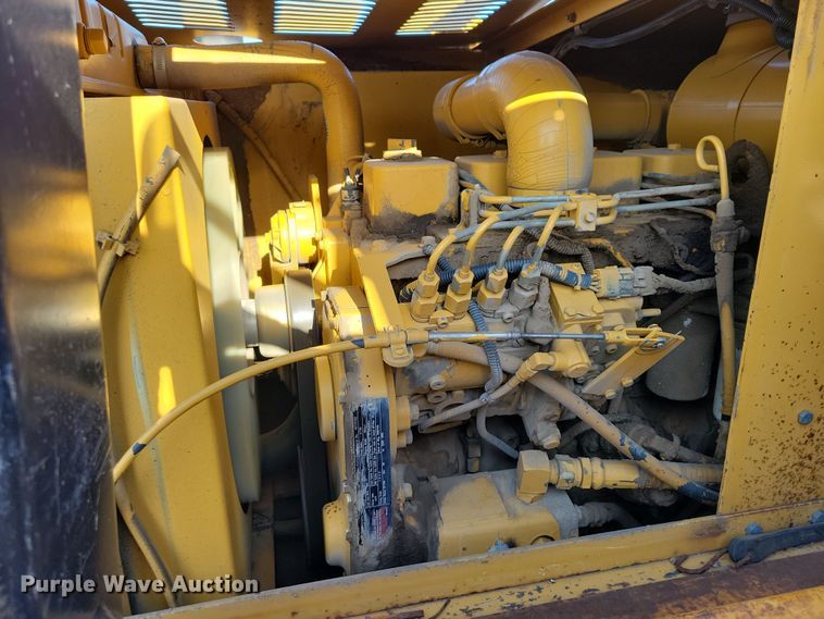 image for item JH9935 1999 Rosco Tru-Pac 915 pneumatic roller