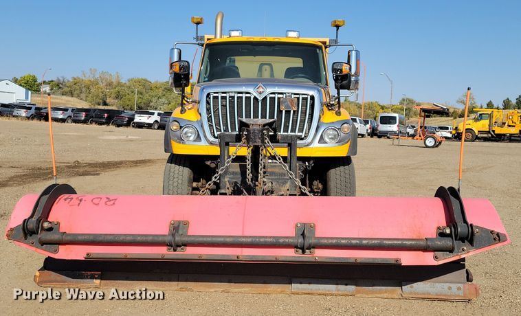 image for item JH9936 2010 International WorkStar 7600 dump truck