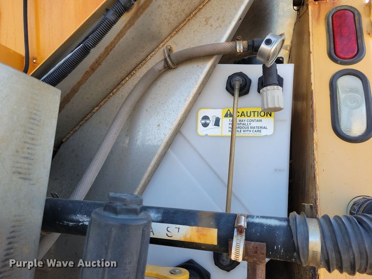 image for item JH9936 2010 International WorkStar 7600 dump truck