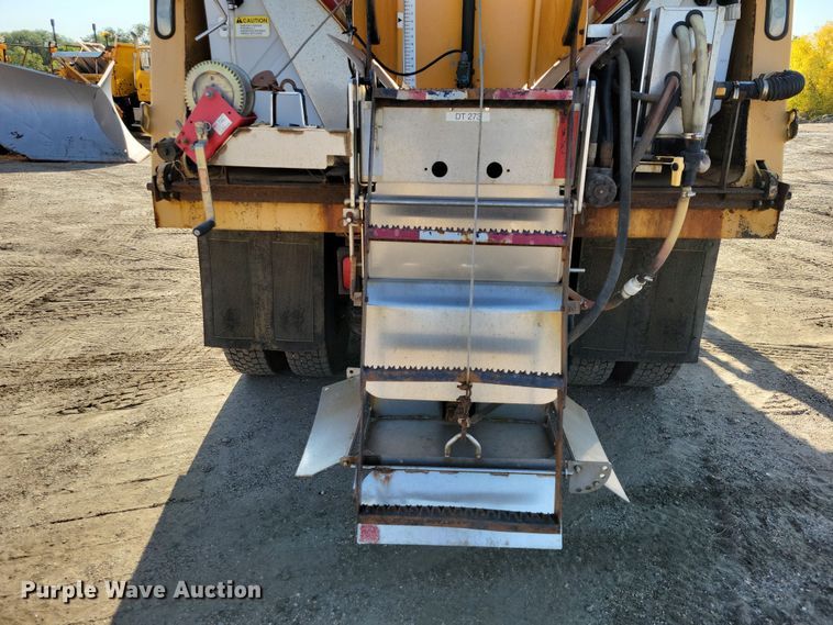 image for item JH9936 2010 International WorkStar 7600 dump truck