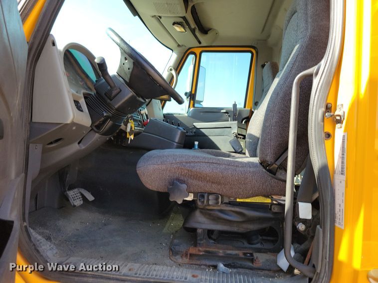 image for item JH9936 2010 International WorkStar 7600 dump truck