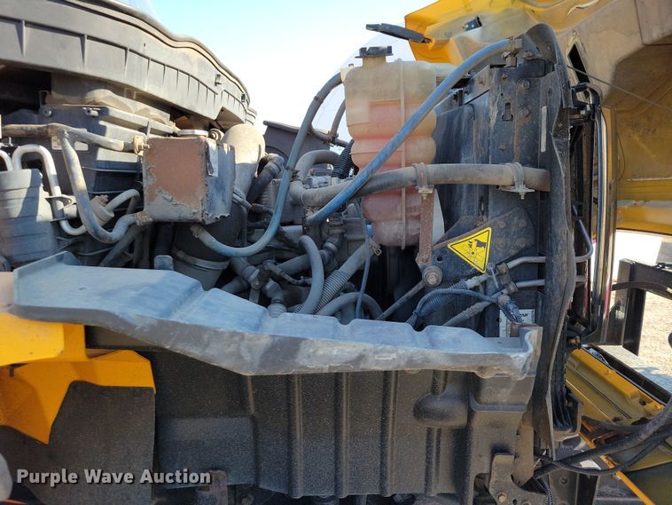 image for item JH9936 2010 International WorkStar 7600 dump truck