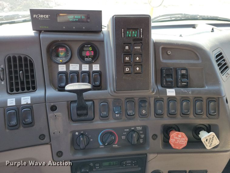 image for item JH9938 2008 Sterling L-Line dump truck