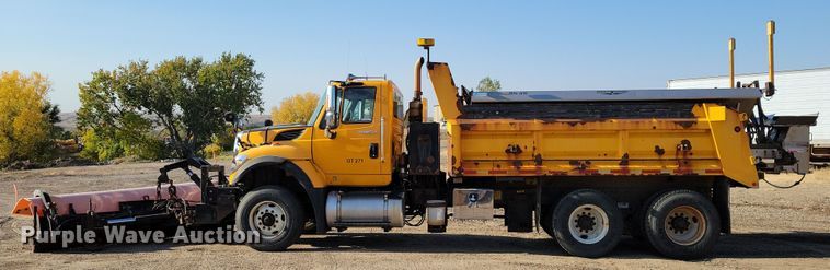 image for item JH9940 2010 International WorkStar 7600 dump truck