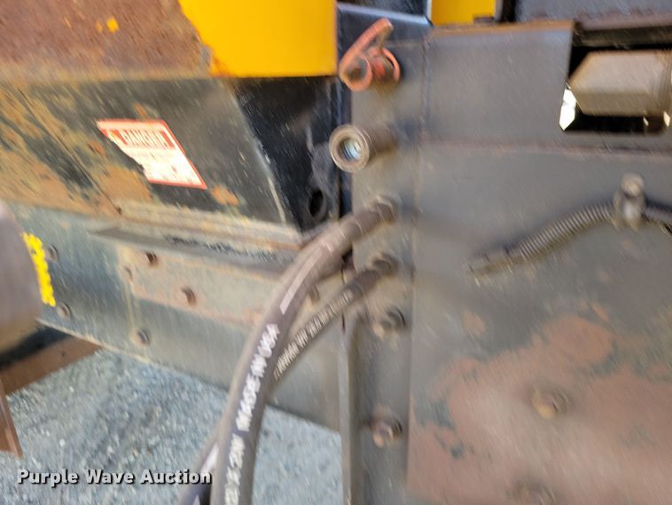 image for item JH9940 2010 International WorkStar 7600 dump truck