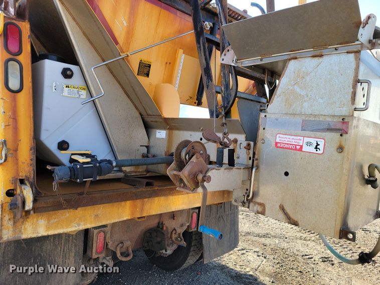 image for item JH9940 2010 International WorkStar 7600 dump truck