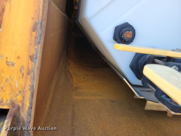 image for item JH9940 2010 International WorkStar 7600 dump truck