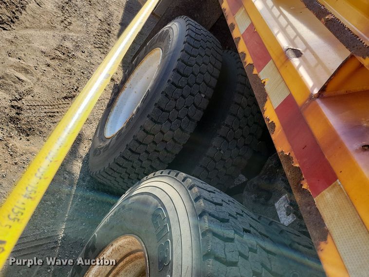 image for item JH9940 2010 International WorkStar 7600 dump truck