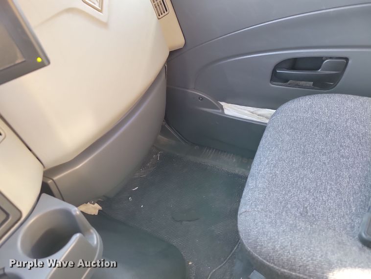 image for item JH9940 2010 International WorkStar 7600 dump truck