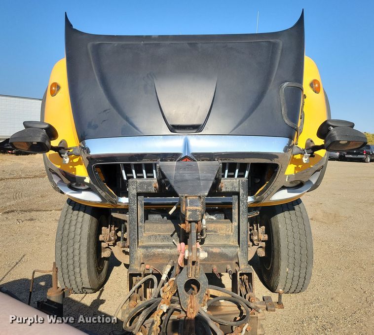 image for item JH9940 2010 International WorkStar 7600 dump truck