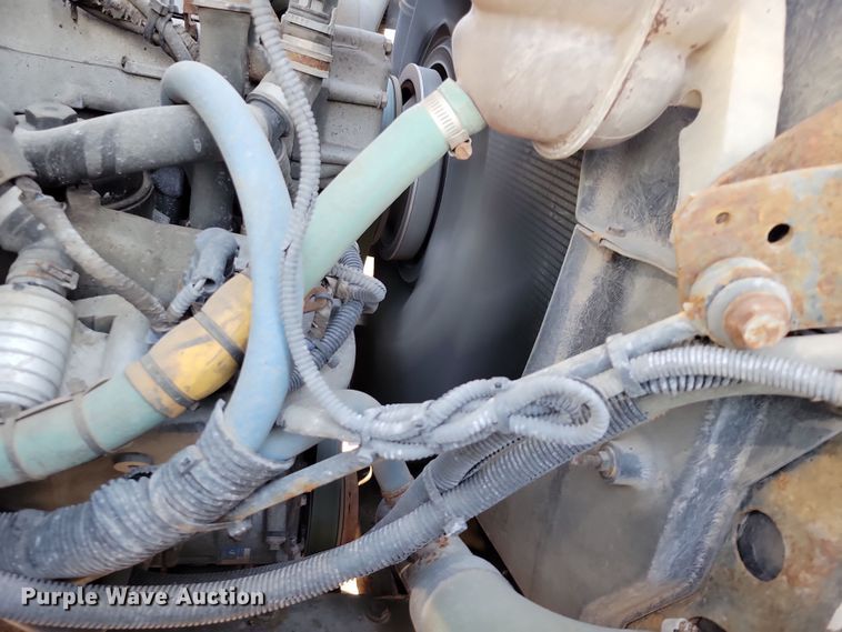 image for item JH9940 2010 International WorkStar 7600 dump truck