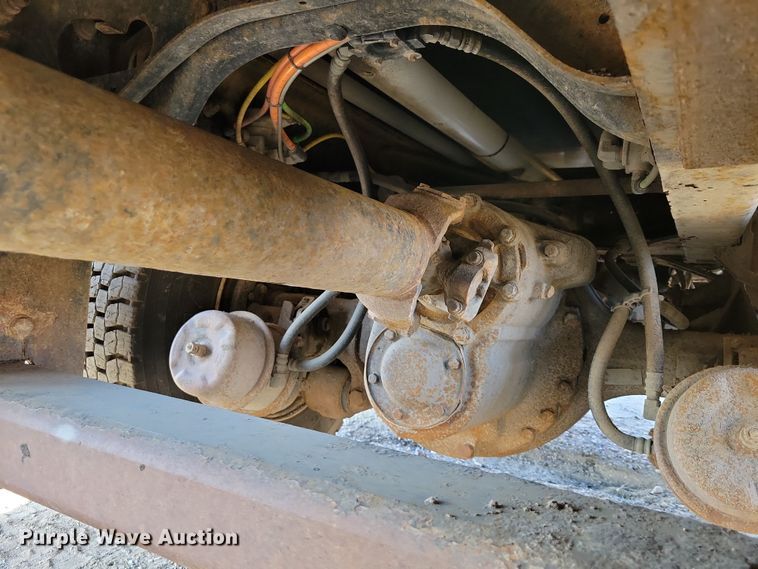 image for item JH9940 2010 International WorkStar 7600 dump truck