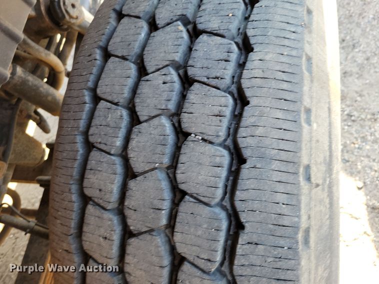 image for item JH9940 2010 International WorkStar 7600 dump truck