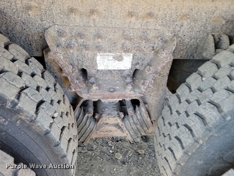 image for item JH9940 2010 International WorkStar 7600 dump truck