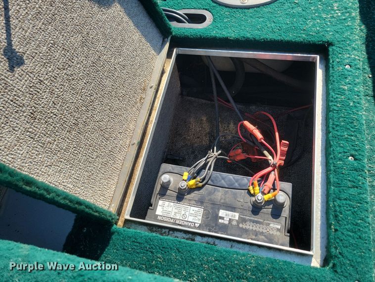 image for item JO9334 2004 Lund 1700 Explorer SS Adventure boat